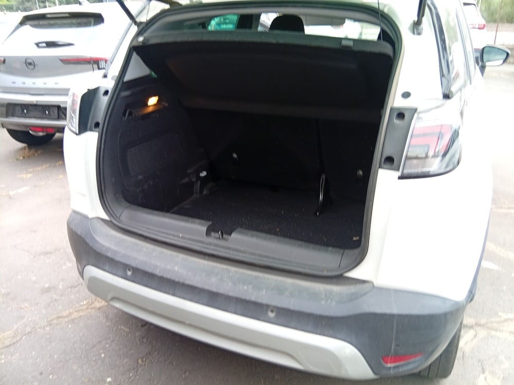 Opel Crossland usata a Catania (17)