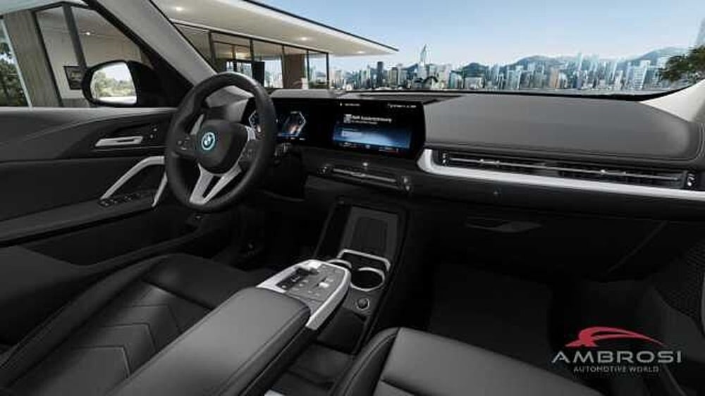 BMW iX1 usata a Viterbo (9)