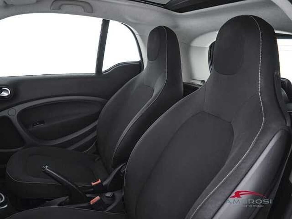 smart Fortwo usata a Viterbo (9)