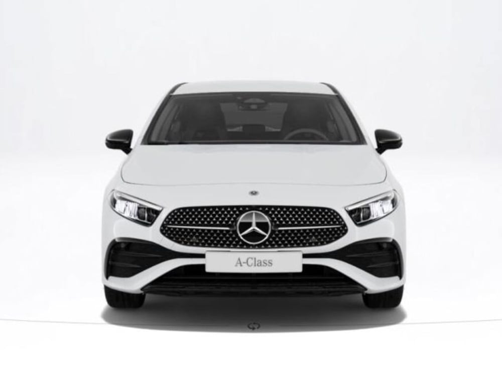 Mercedes-Benz Classe A Sedan nuova a Verona (3)