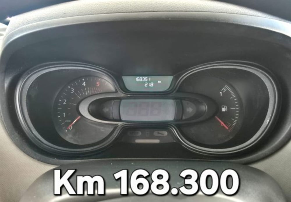 Renault Trafic Furgone usata a Oristano (18)