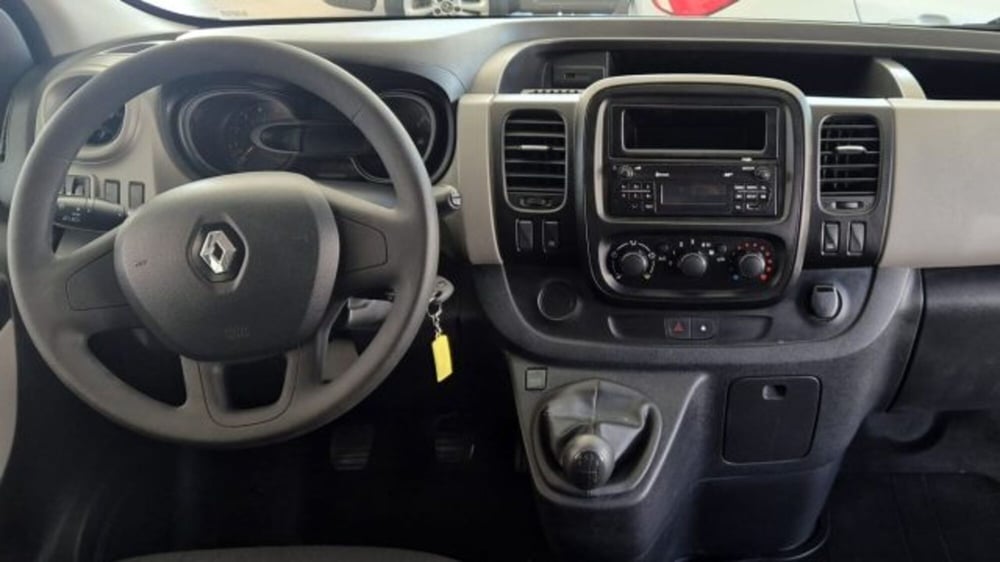 Renault Trafic Furgone usata a Oristano (9)