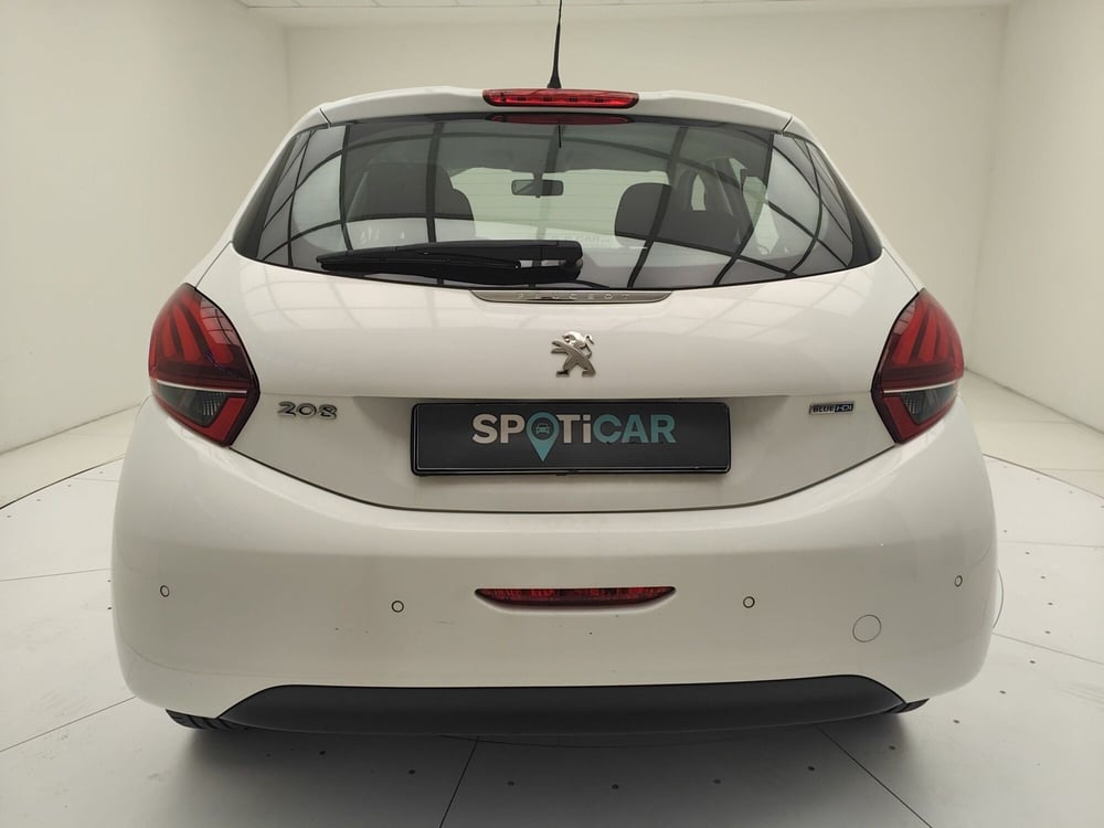 Peugeot 208 usata a Como (7)