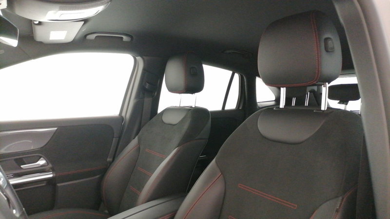 Mercedes-Benz GLA SUV usata a Roma (13)