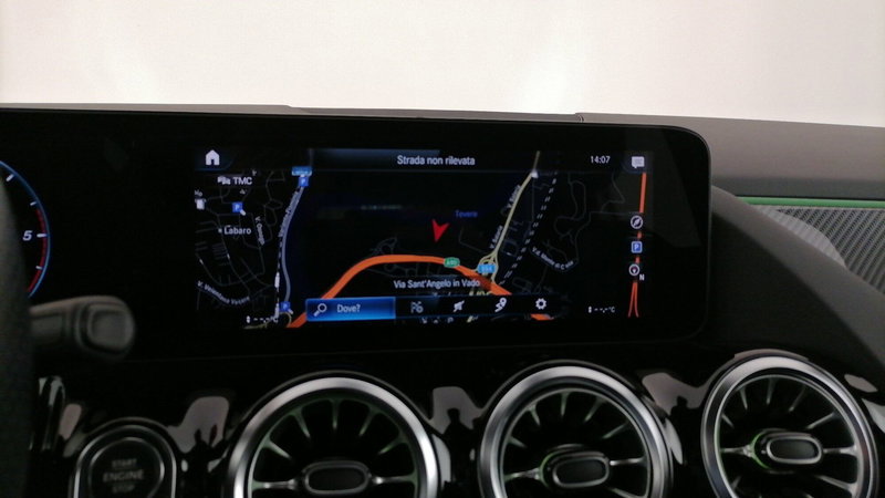 Mercedes-Benz GLA SUV usata a Roma (18)