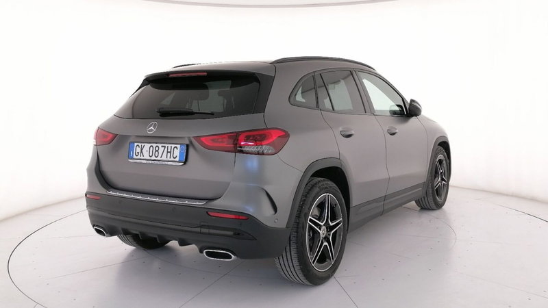 Mercedes-Benz GLA SUV usata a Roma (2)