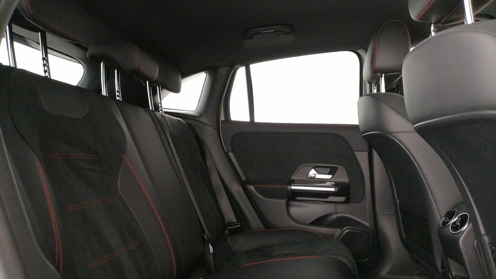 Mercedes-Benz Classe A usata a Roma (8)