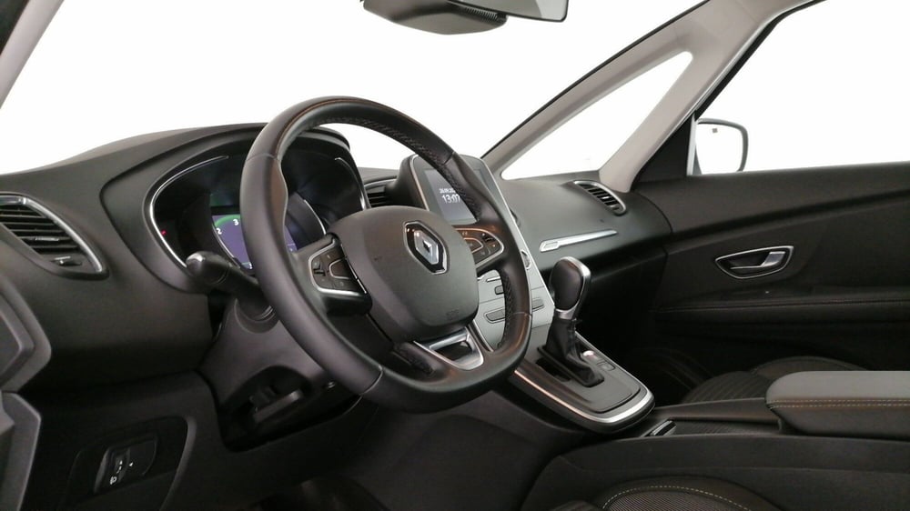 Renault Scénic usata a Roma (11)