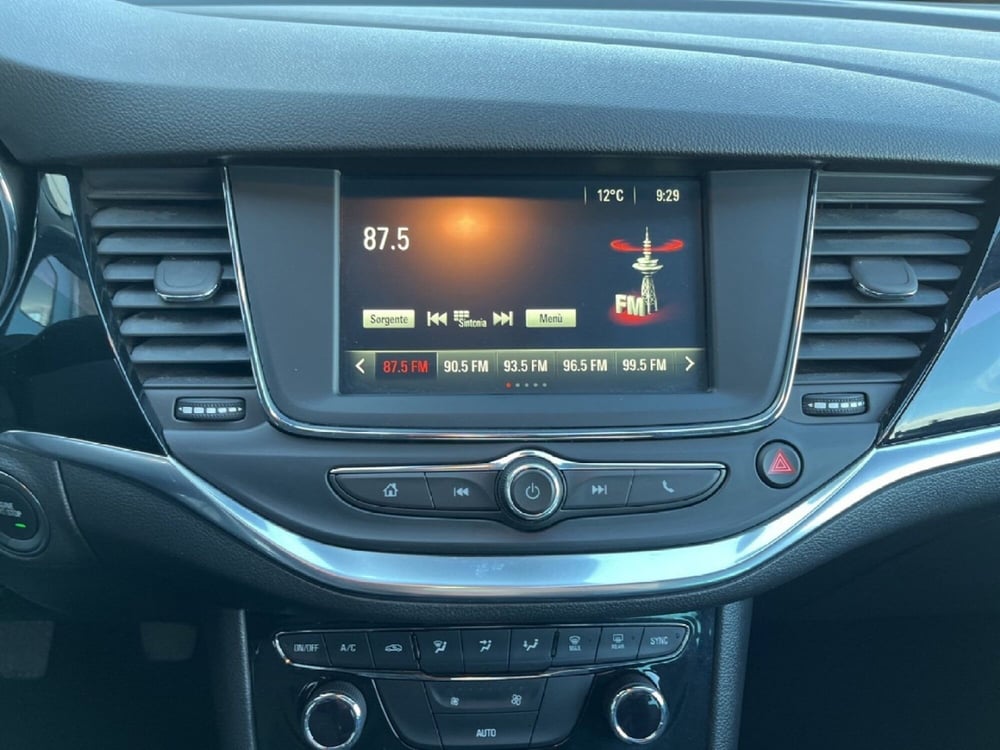 Opel Astra usata a Torino (12)