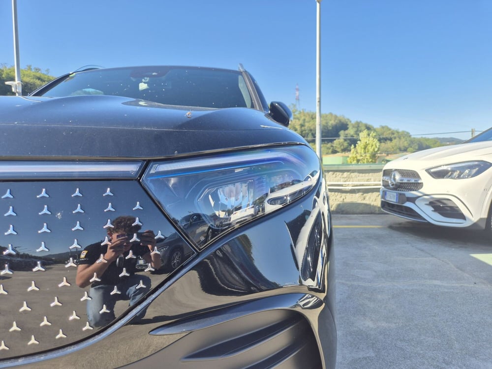 Mercedes-Benz EQB usata a Genova (18)