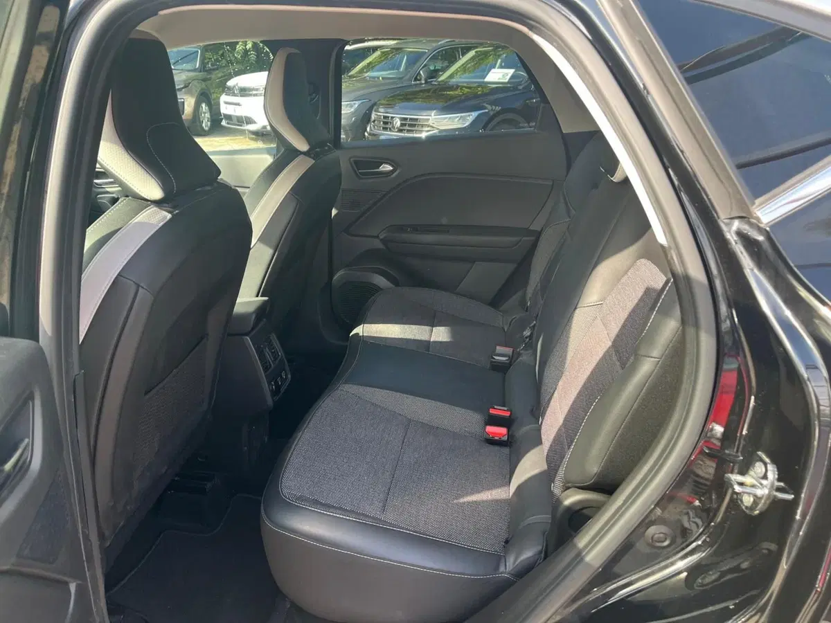 Renault Captur usata a Milano (11)
