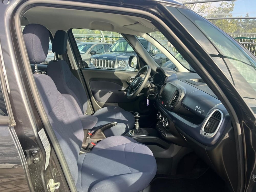 Fiat 500L usata a Milano (12)