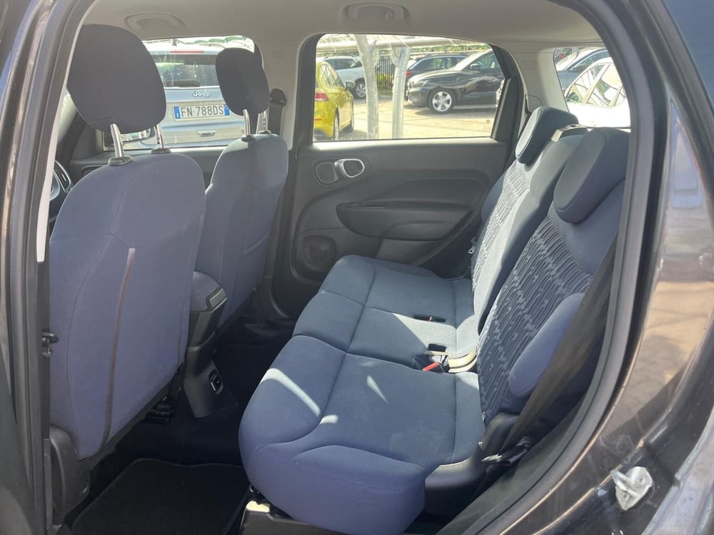 Fiat 500L usata a Milano (13)