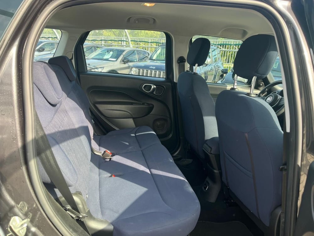 Fiat 500L usata a Milano (14)
