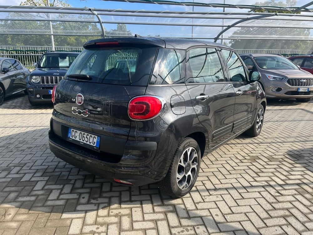 Fiat 500L usata a Milano (7)