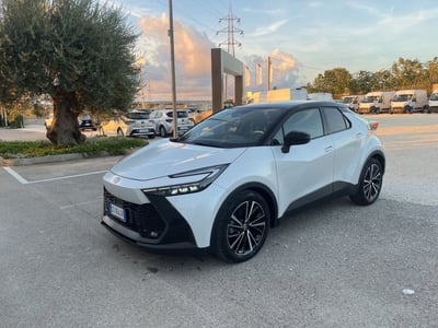 Toyota Toyota C-HR 1.8 hv Lounge fwd e-cvt del 2023 usata a Ragusa