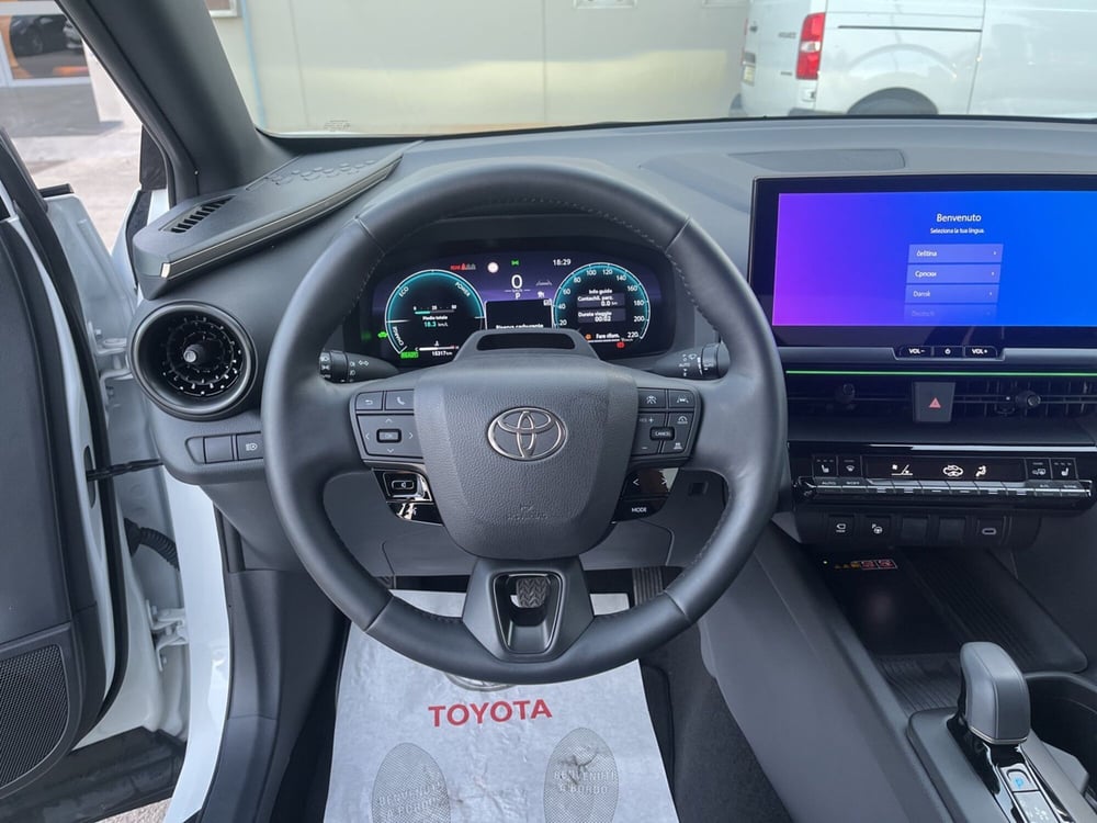 Toyota Toyota C-HR usata a Ragusa (11)