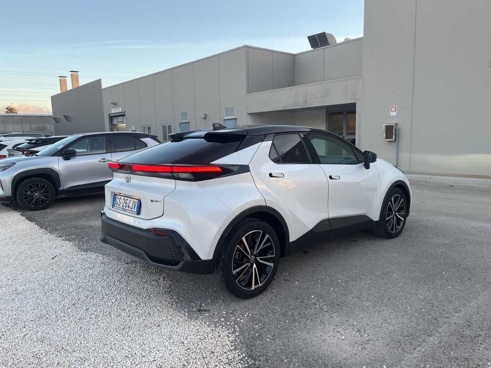 Toyota Toyota C-HR usata a Ragusa (4)