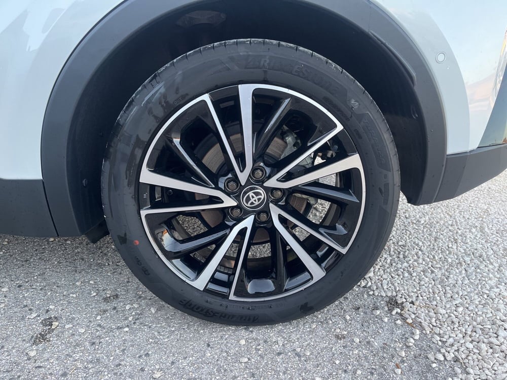 Toyota Toyota C-HR usata a Ragusa (6)
