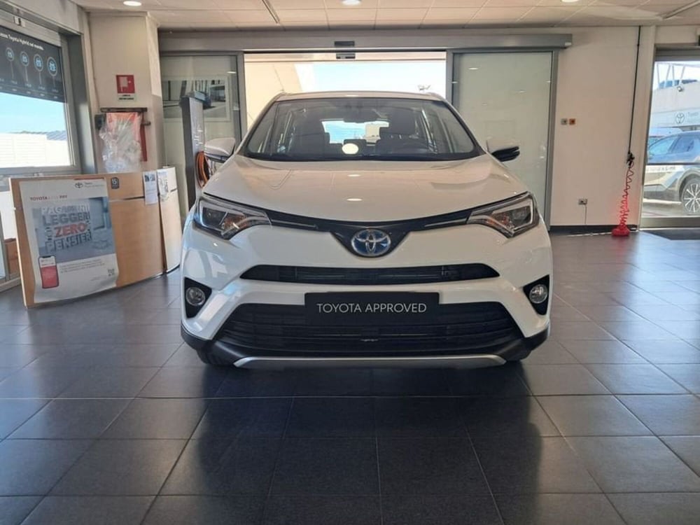 Toyota Rav4 usata a Cagliari (3)