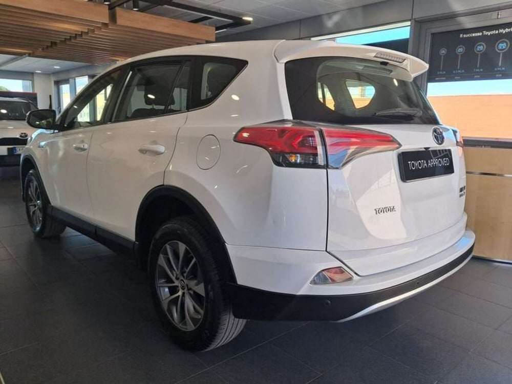 Toyota Rav4 usata a Cagliari (5)
