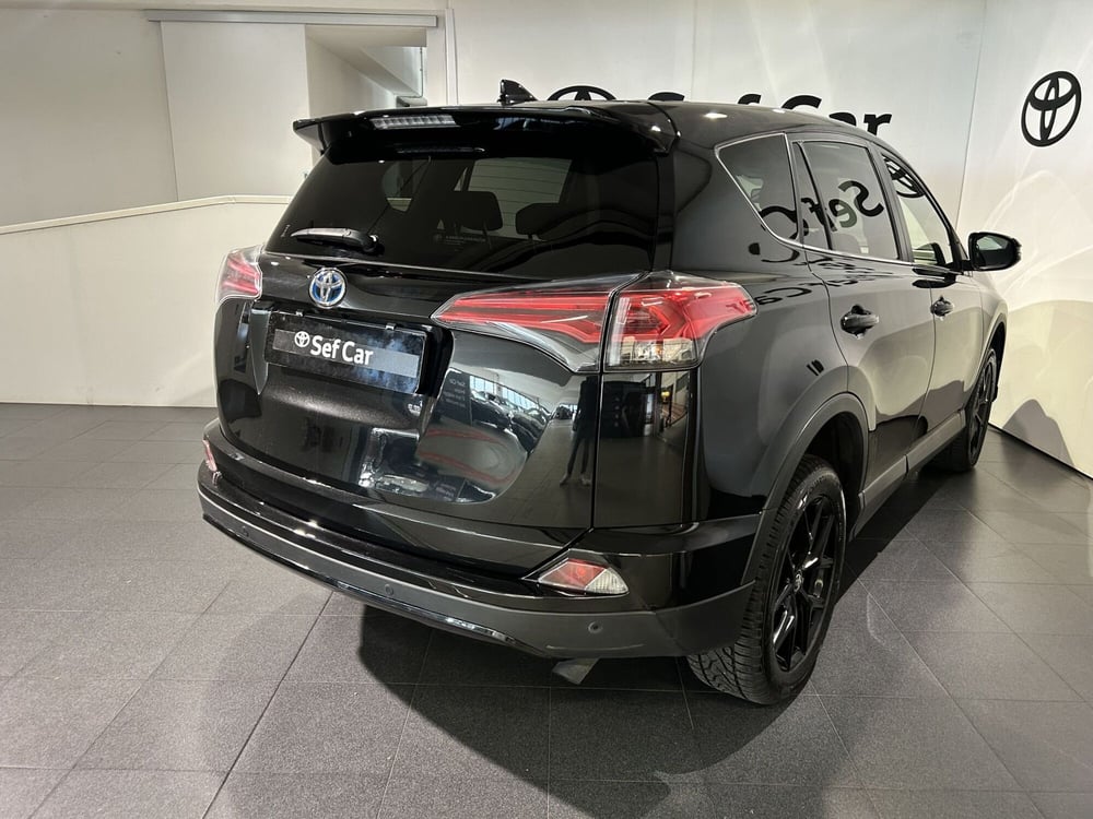 Toyota Rav4 usata a Milano (4)