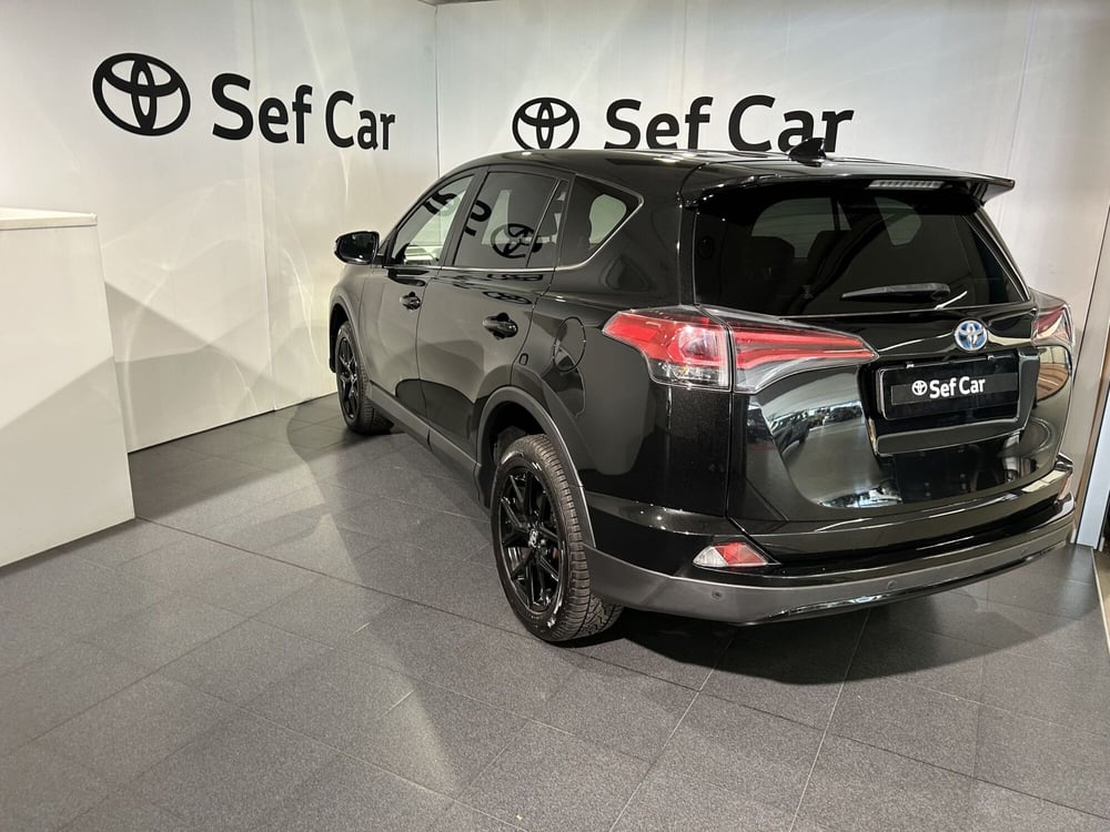 Toyota Rav4 usata a Milano (5)