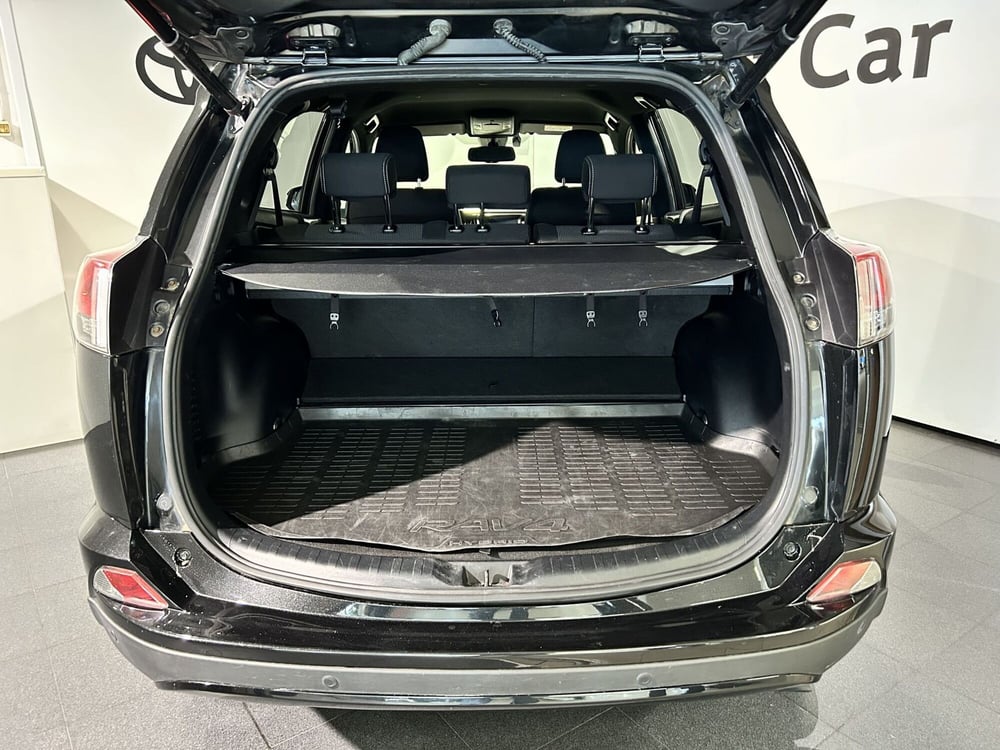 Toyota Rav4 usata a Milano (6)