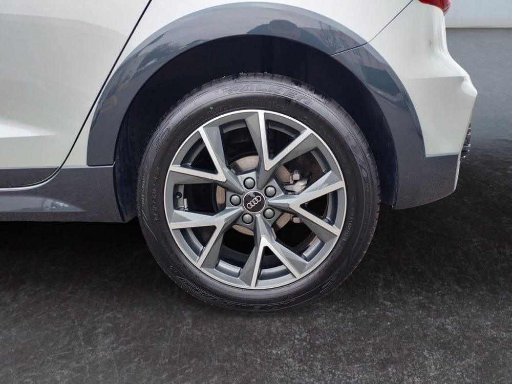 Audi A1 allstreet usata a Modena (16)