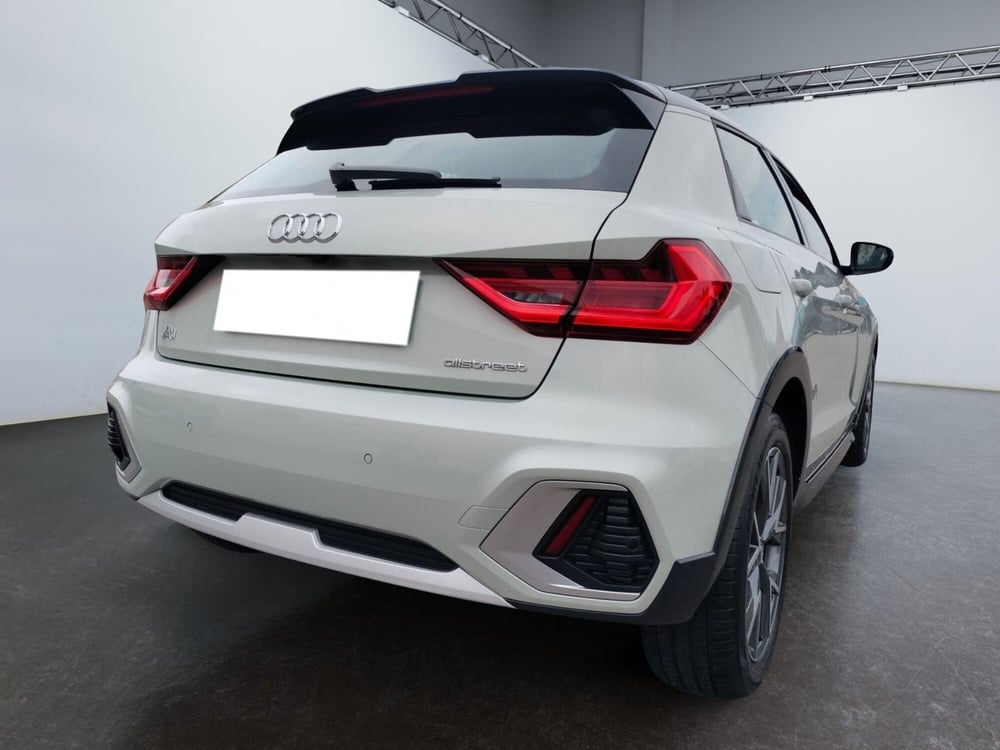 Audi A1 allstreet usata a Modena (6)