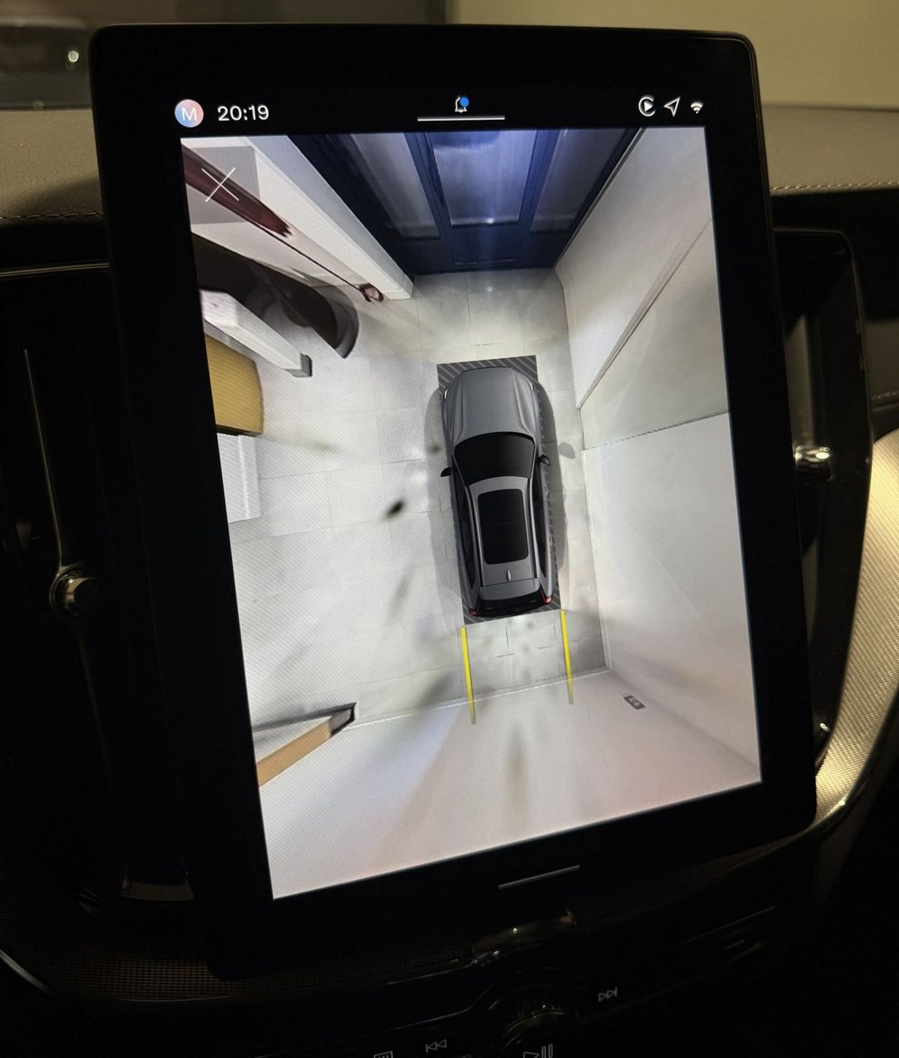 Volvo XC60 usata a Parma (11)