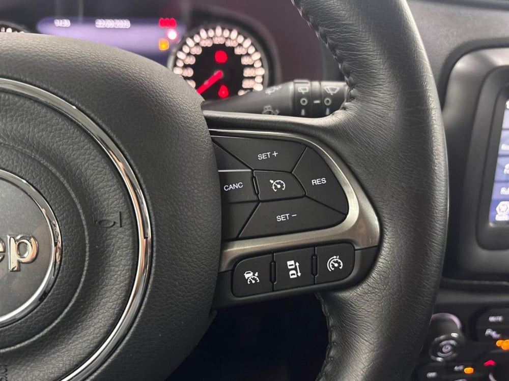 Jeep Renegade usata a Como (12)