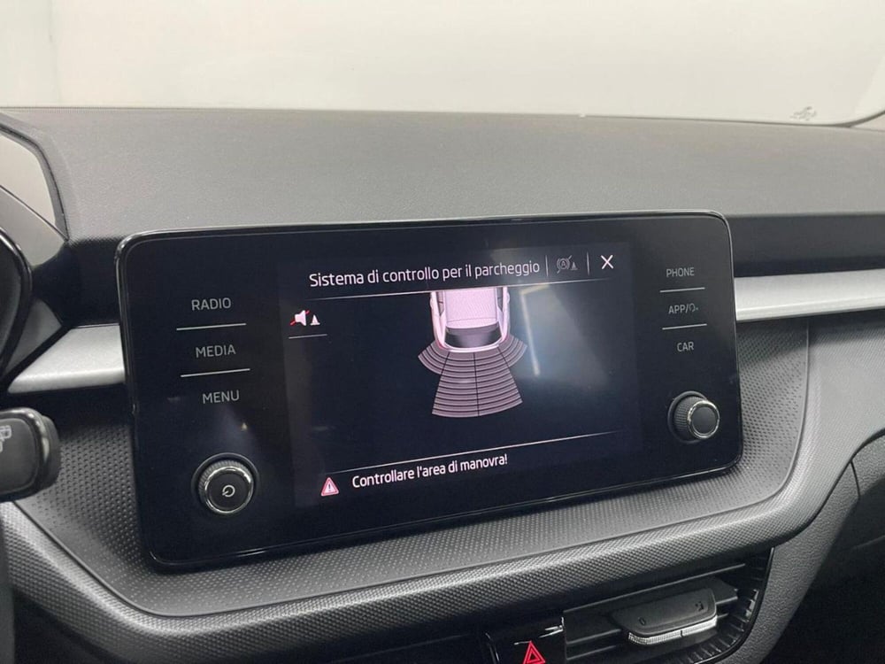 Skoda Fabia usata a Como (17)