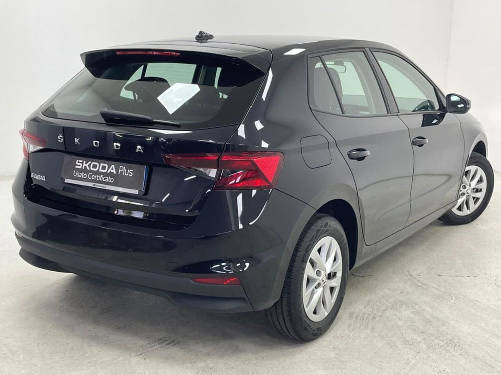 Skoda Fabia usata a Como (2)