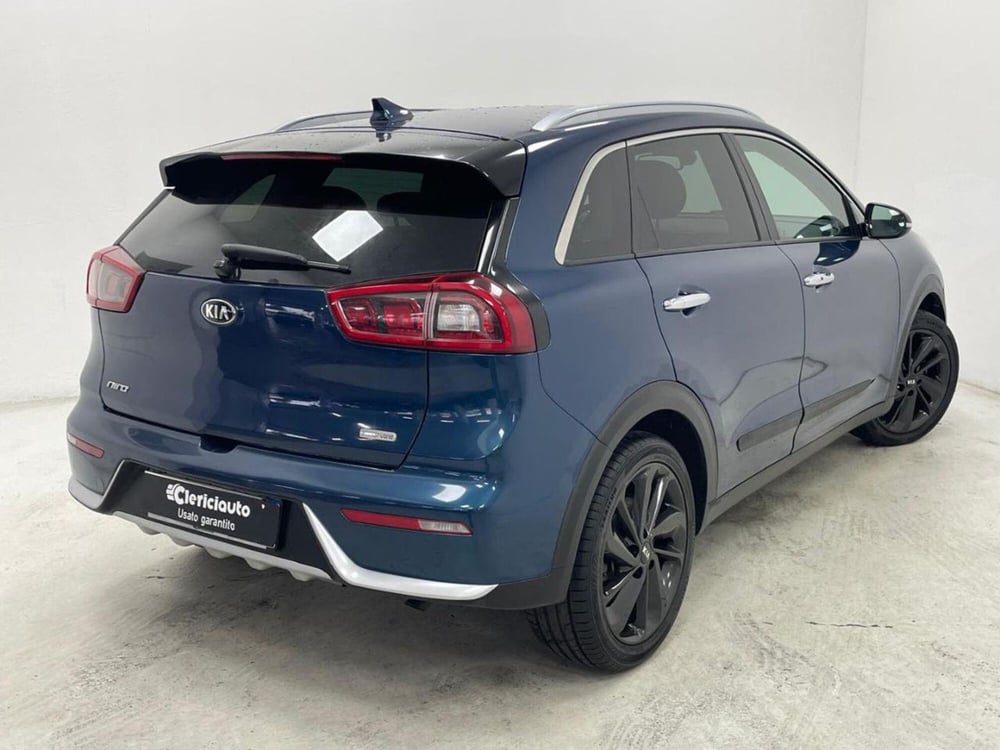 Kia Niro usata a Como (2)