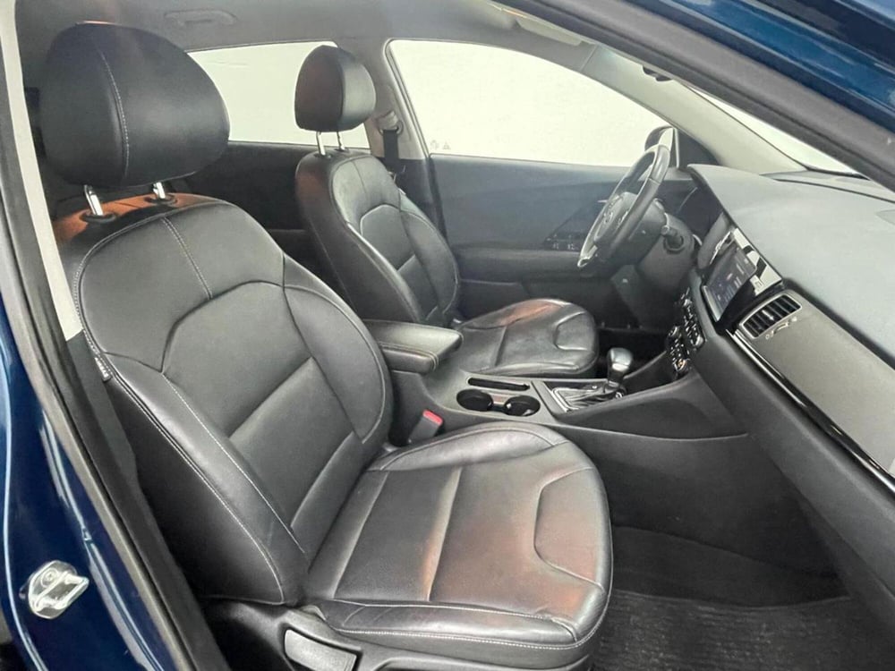 Kia Niro usata a Como (3)