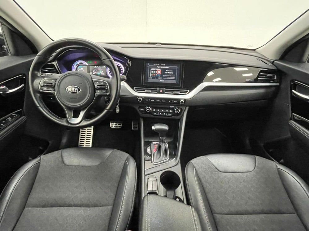 Kia Niro usata a Como (4)
