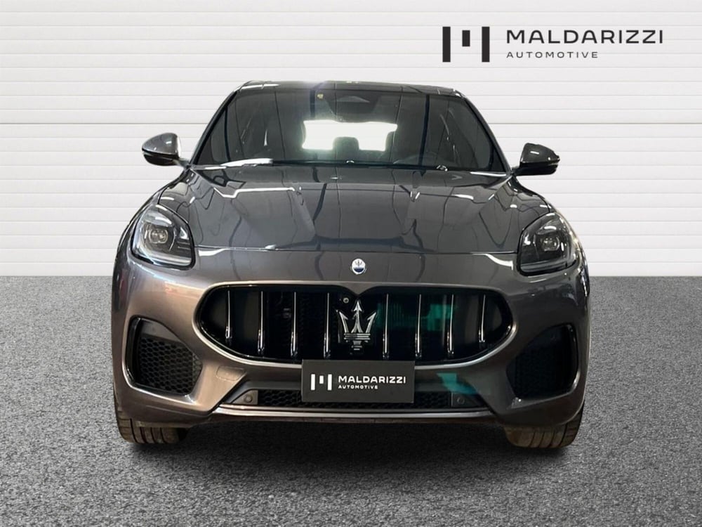 Maserati Grecale usata a Bari (2)