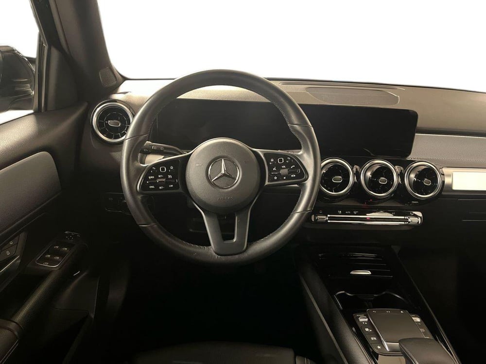Mercedes-Benz GLB usata a Milano (11)