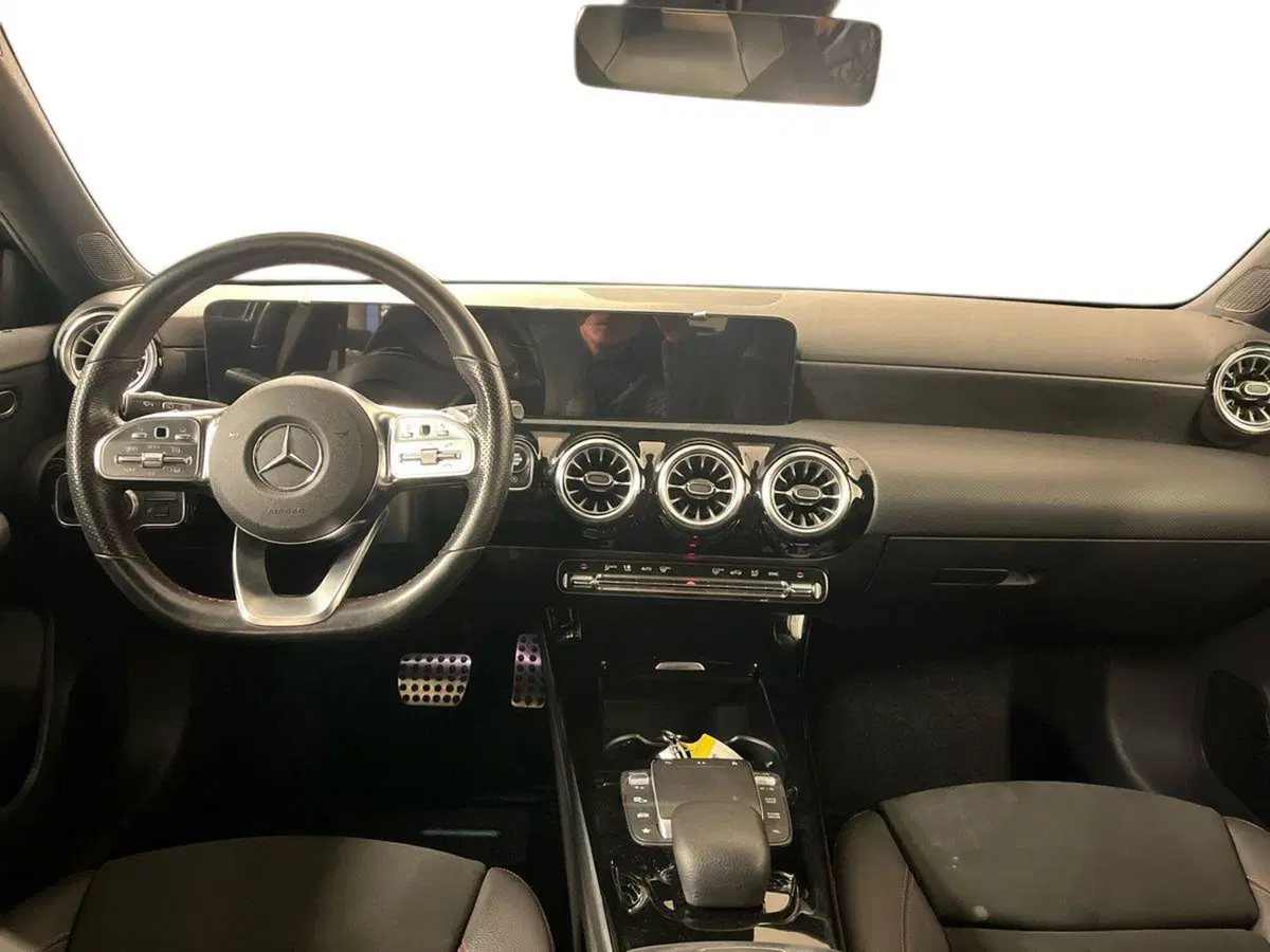 Mercedes-Benz Classe A usata a Milano (9)