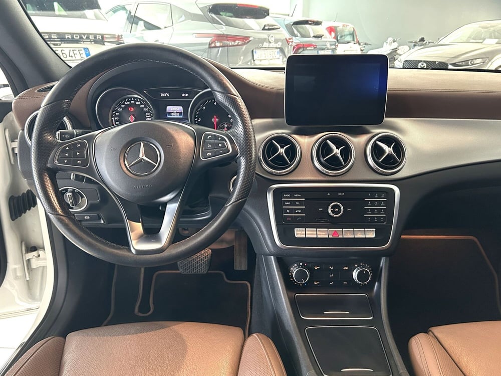 Mercedes-Benz CLA Shooting Brake usata a Ferrara (11)
