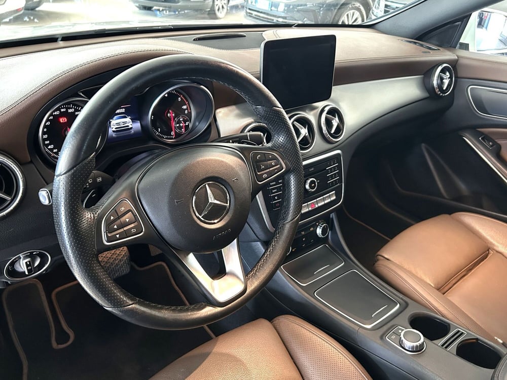 Mercedes-Benz CLA Shooting Brake usata a Ferrara (9)