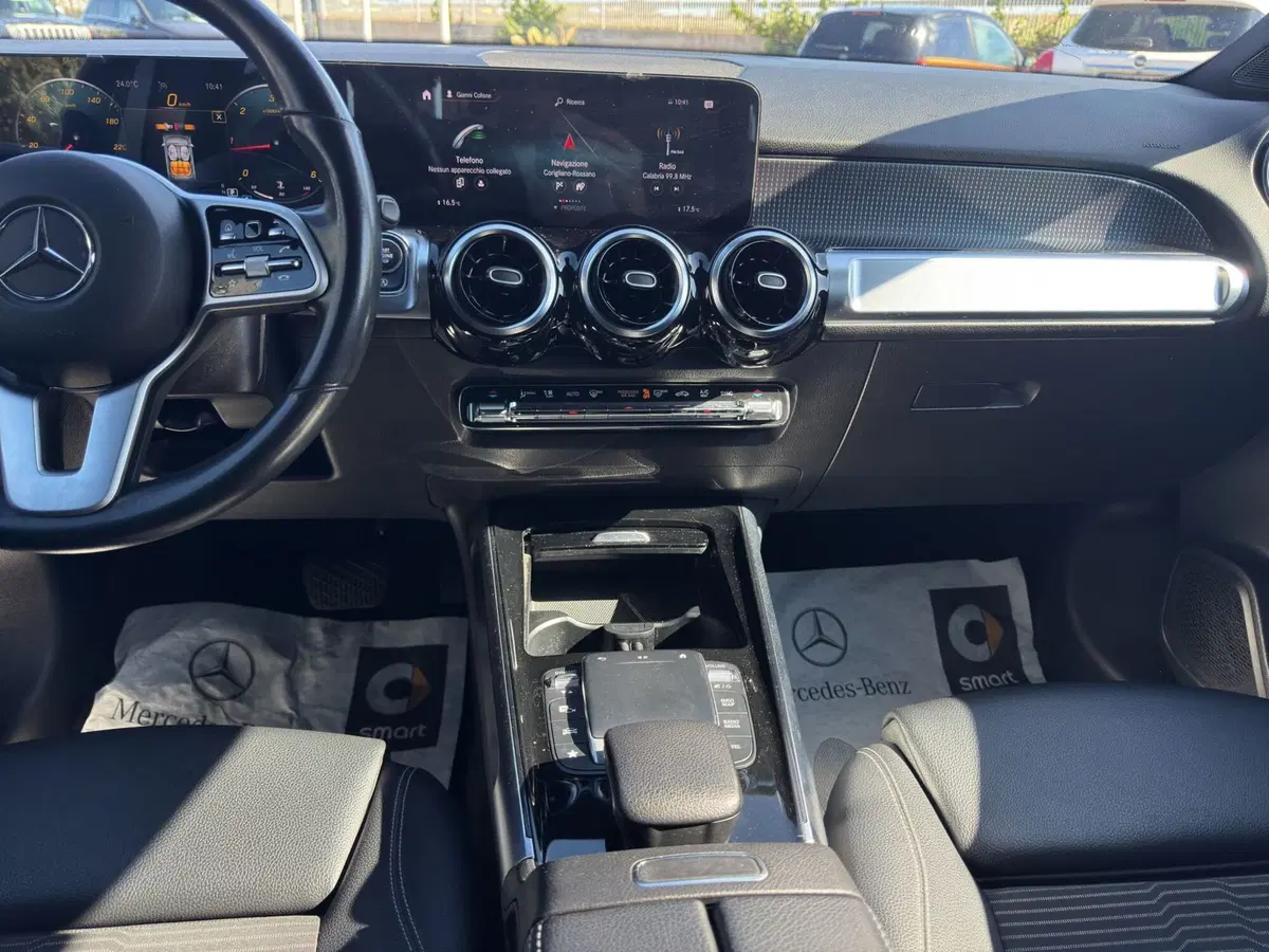 Mercedes-Benz GLB usata a Cosenza (15)