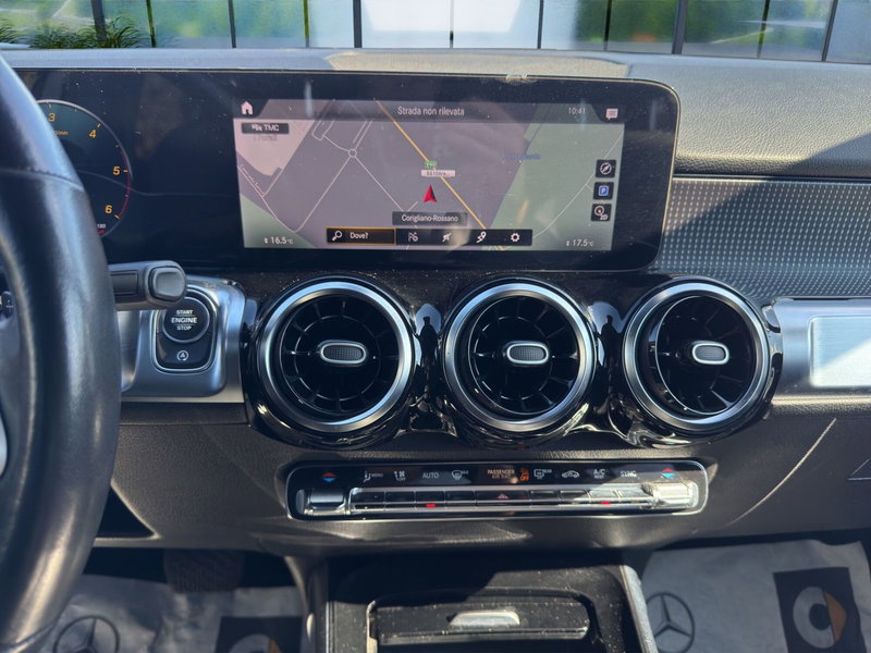 Mercedes-Benz GLB usata a Cosenza (16)