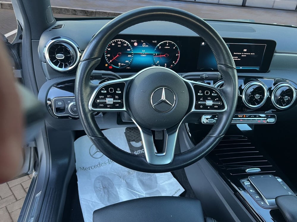 Mercedes-Benz Classe A Sedan usata a Cosenza (10)