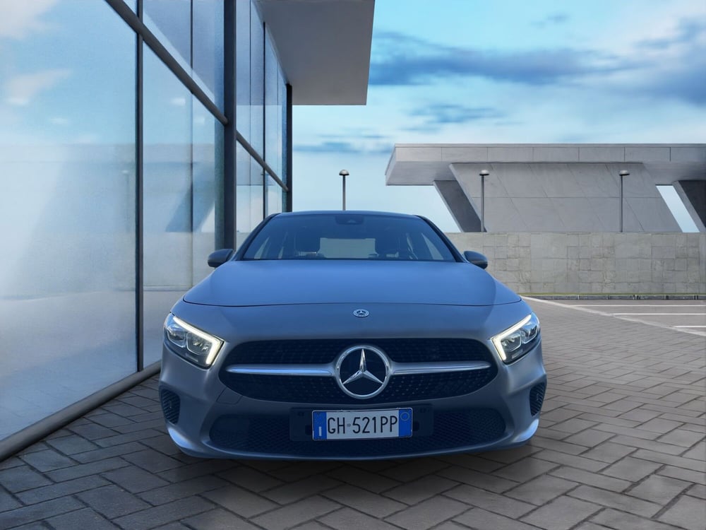 Mercedes-Benz Classe A Sedan usata a Cosenza (2)