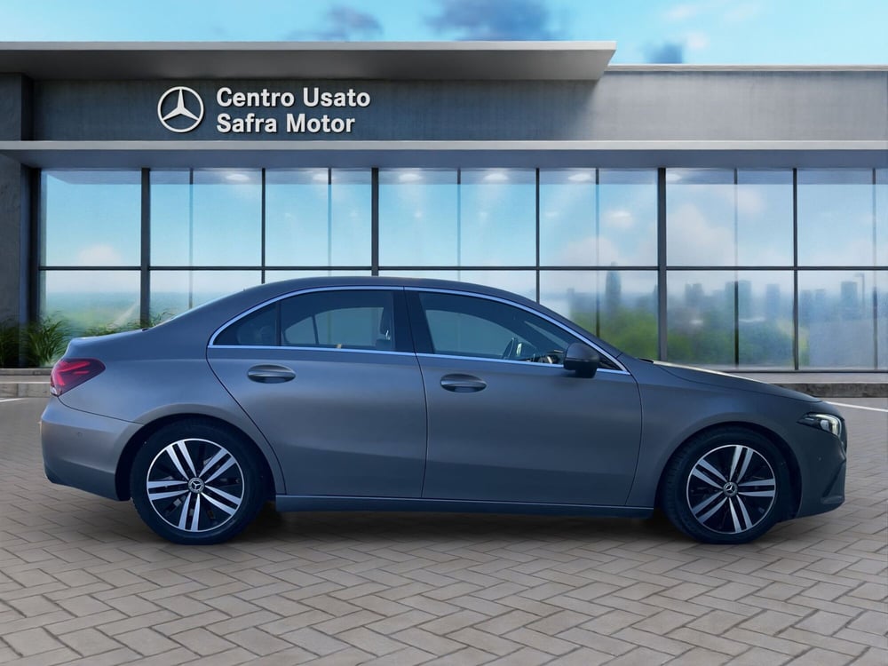 Mercedes-Benz Classe A Sedan usata a Cosenza (7)