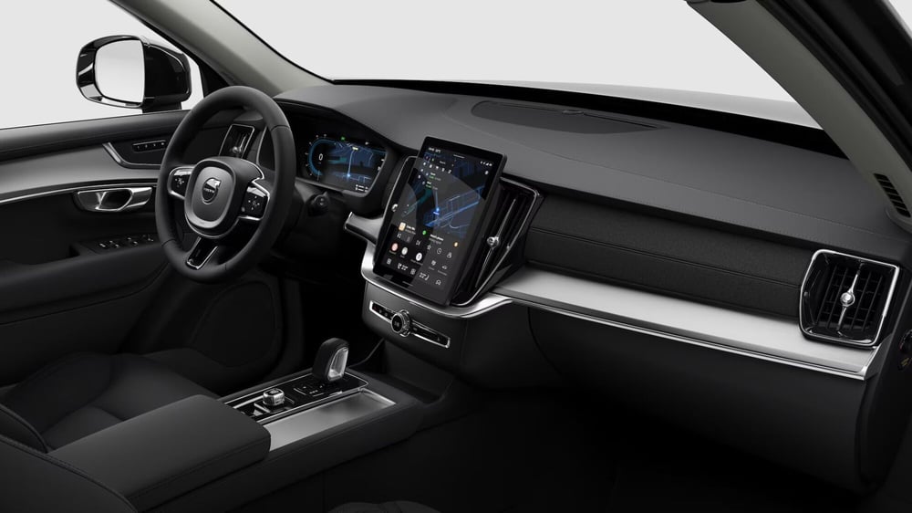 Volvo XC90 nuova a Como (7)