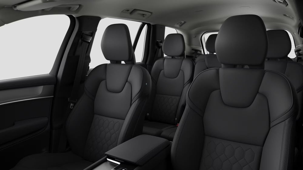 Volvo XC90 nuova a Como (8)