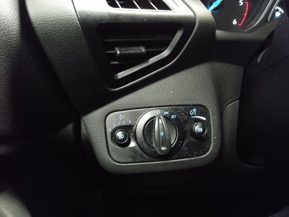 Ford C-Max usata a Torino (11)